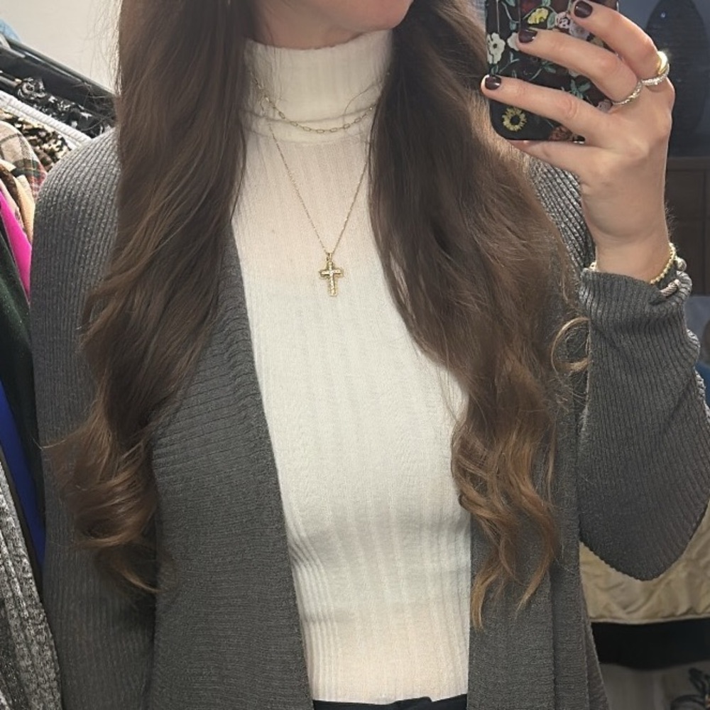 Crop turtleneck tank